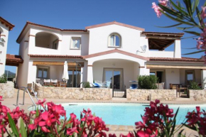 Mediterranean Sea Shell Pool House Budoni